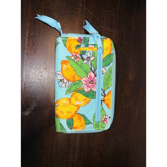 NWOT Vera Bradley Zip Around Wallet Clutch Lemons Grove Floral Print Light Blue - Picture 6 of 7